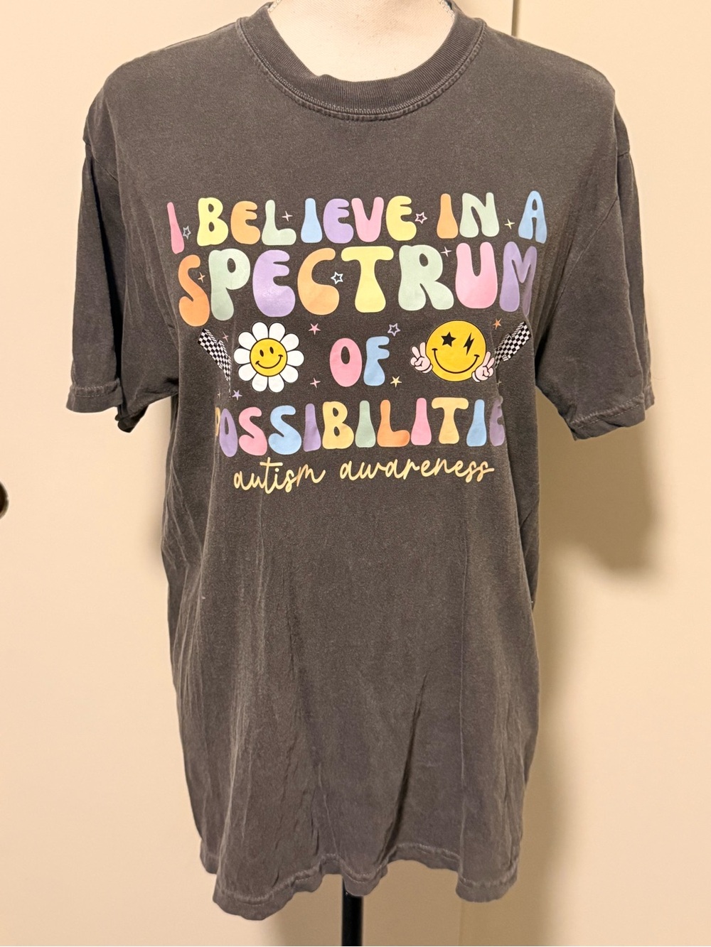 Autism Awareness Tee Size M